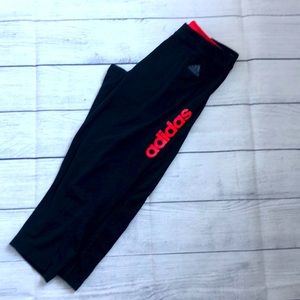 Adidas crop leggings